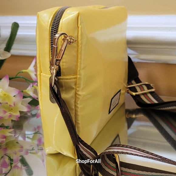 Gucci pouch converted in to shoulder bag or cross body - Picture 8 of 16